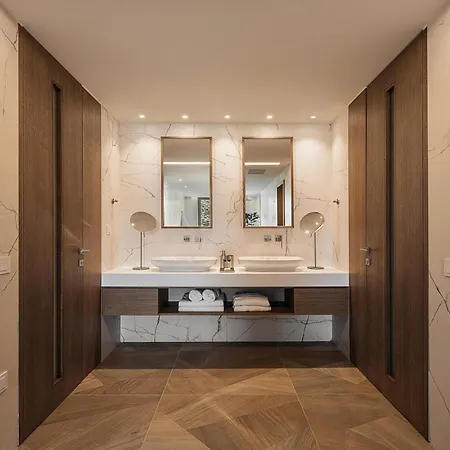 Villa Only View - Timeless Coastal Retreat By Etouri