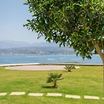 Villa Only View - Timeless Coastal Retreat By Etouri Chania (Crete)