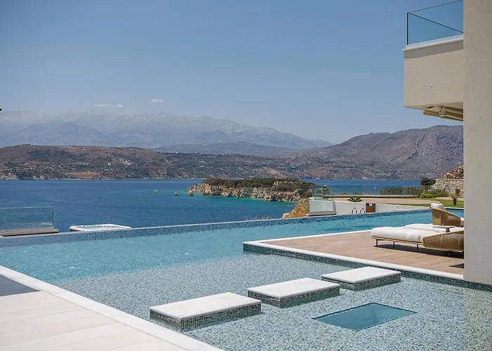 Only View - Timeless Coastal Retreat By Etouri La Canea