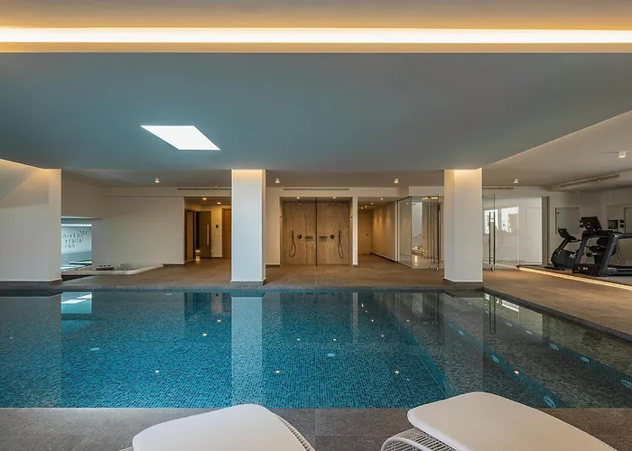 Only View - Timeless Coastal Retreat By Etouri La Canea