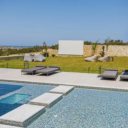 Villa Only View - Timeless Coastal Retreat By Etouri Chania (Crete)