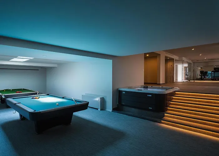 Villa Only View - Timeless Coastal Retreat By Etouri