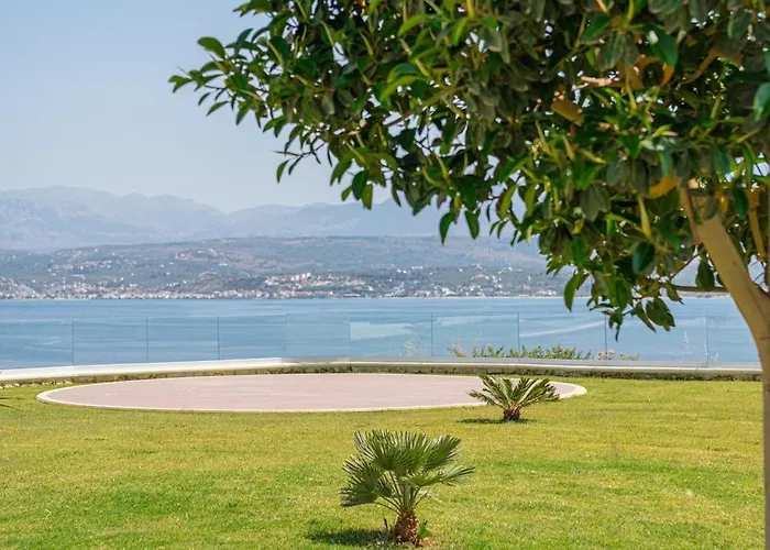Villa Only View - Timeless Coastal Retreat By Etouri Chania (Crete)